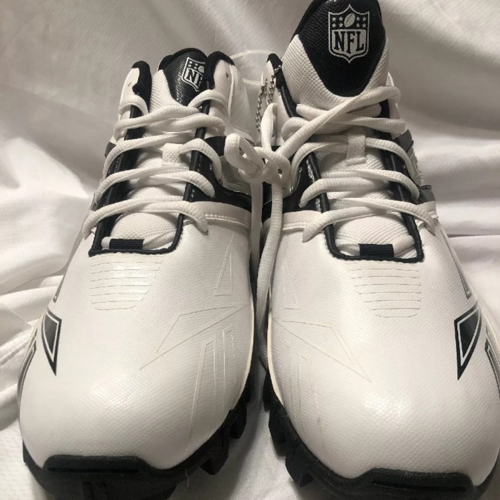 REEBOK FEROCIOUS MENS FOOTBALL CLEATS WHT/BLK/SILV